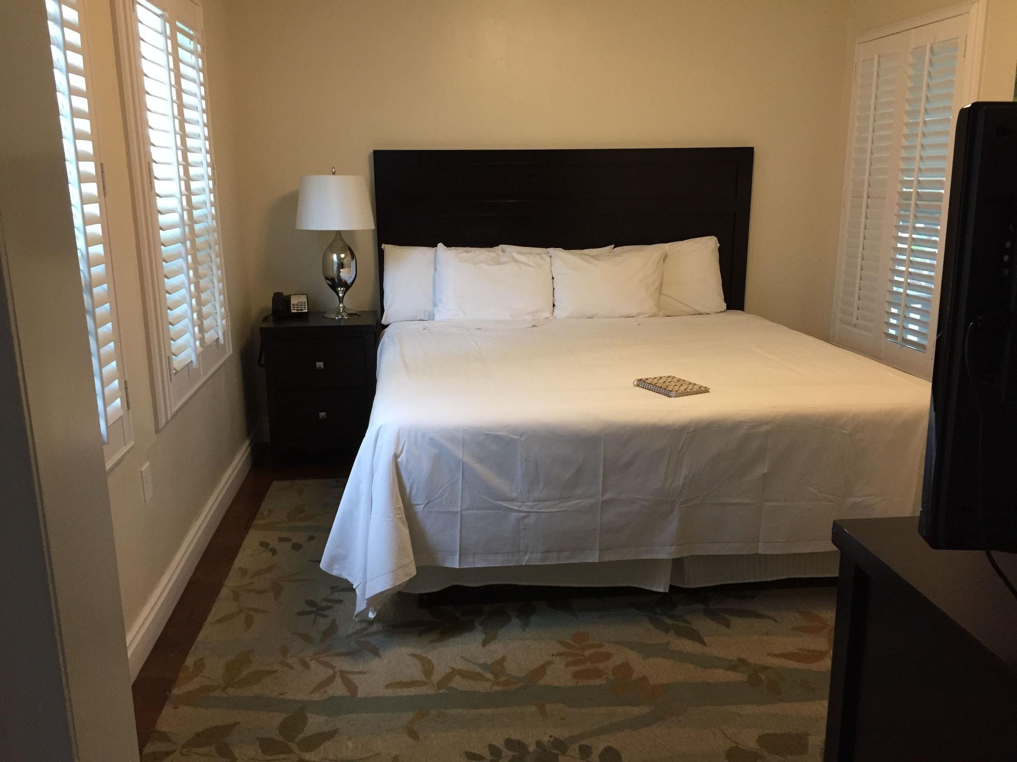 Beach Bungalow Inn And Suites Моро Бей Екстериор снимка
