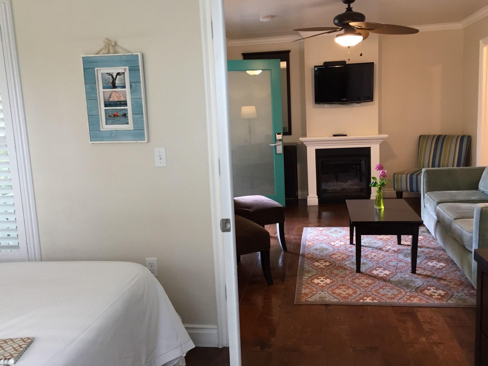Beach Bungalow Inn And Suites Моро Бей Екстериор снимка