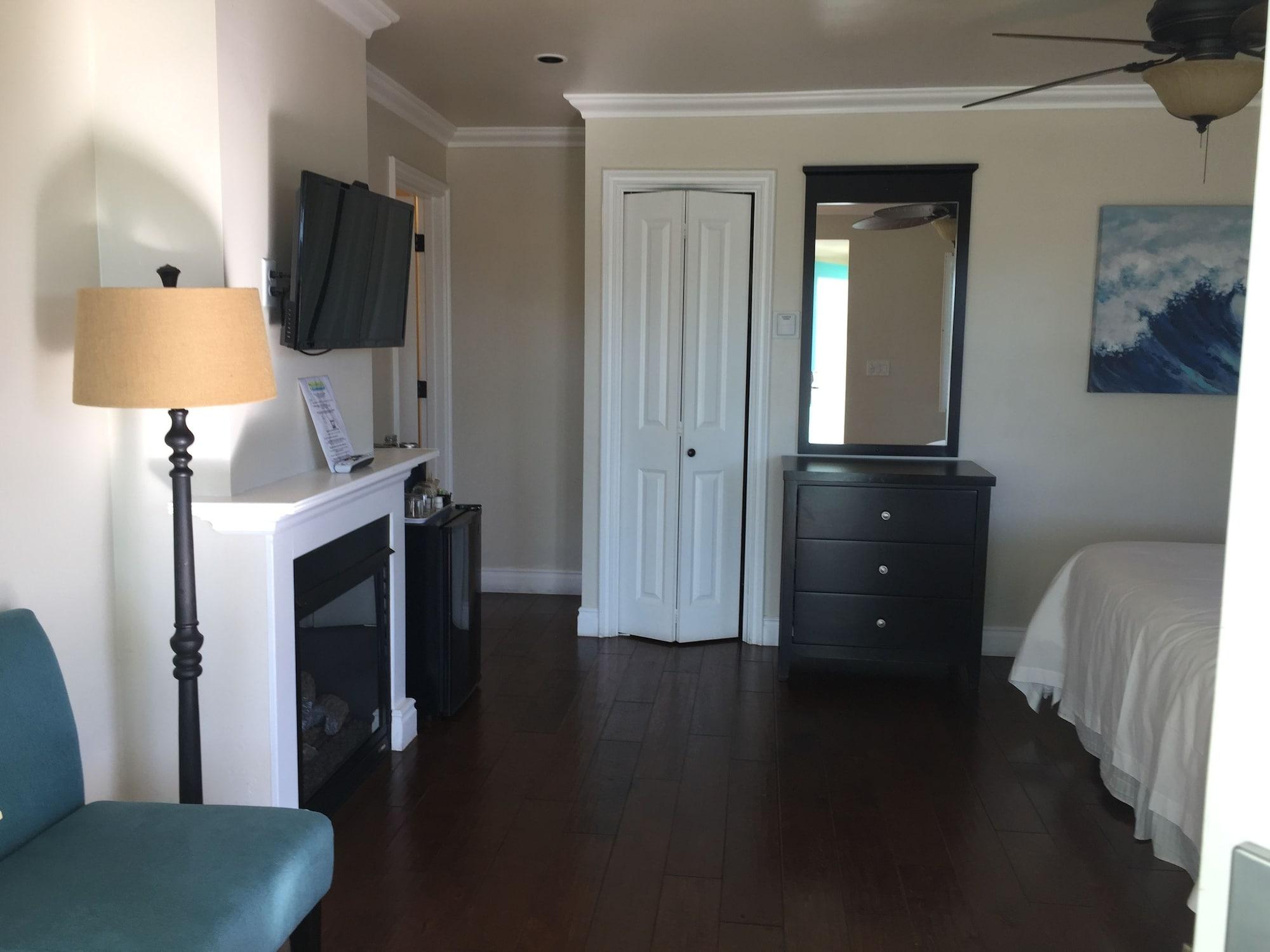 Beach Bungalow Inn And Suites Моро Бей Екстериор снимка