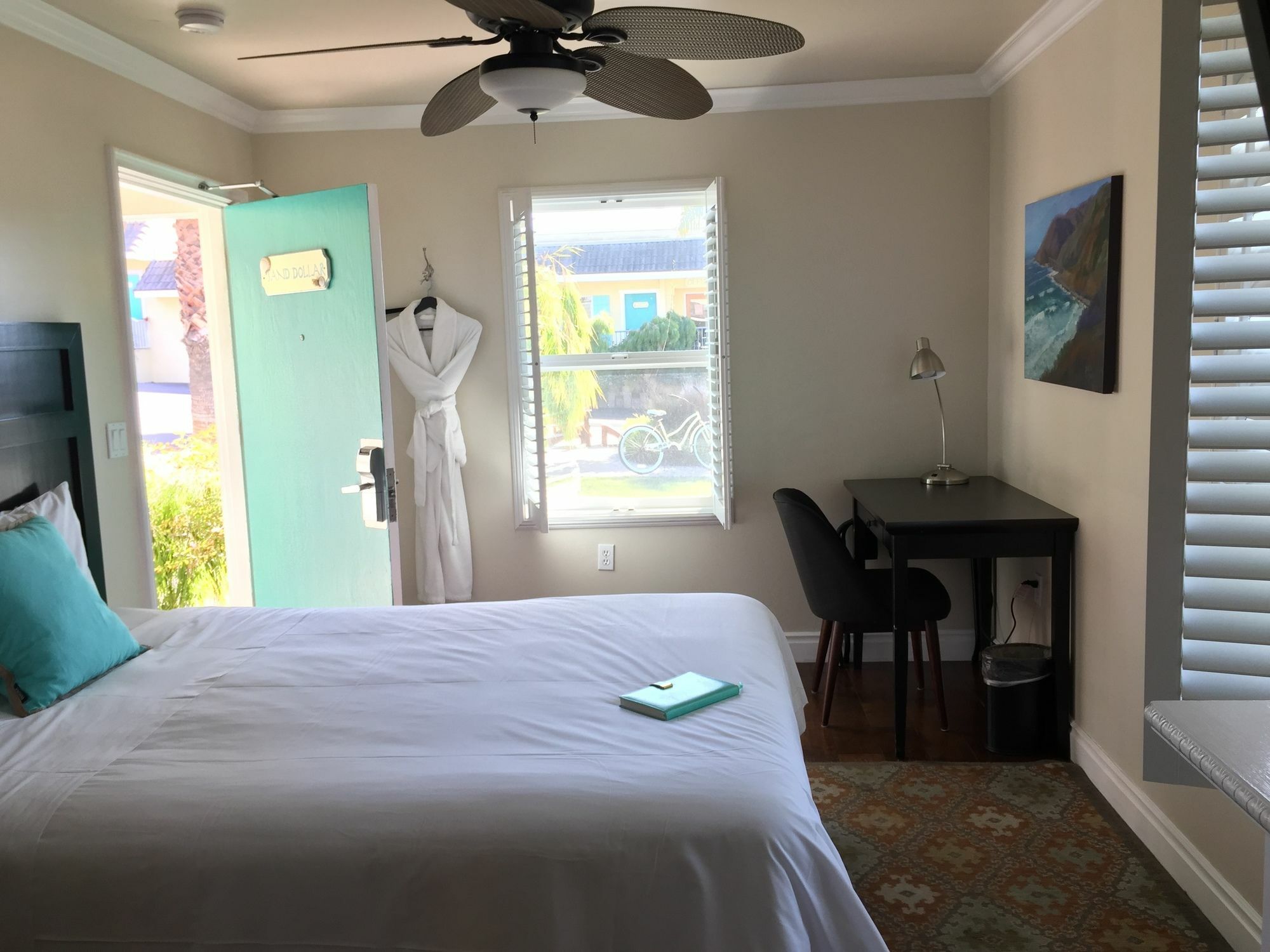 Beach Bungalow Inn And Suites Моро Бей Екстериор снимка